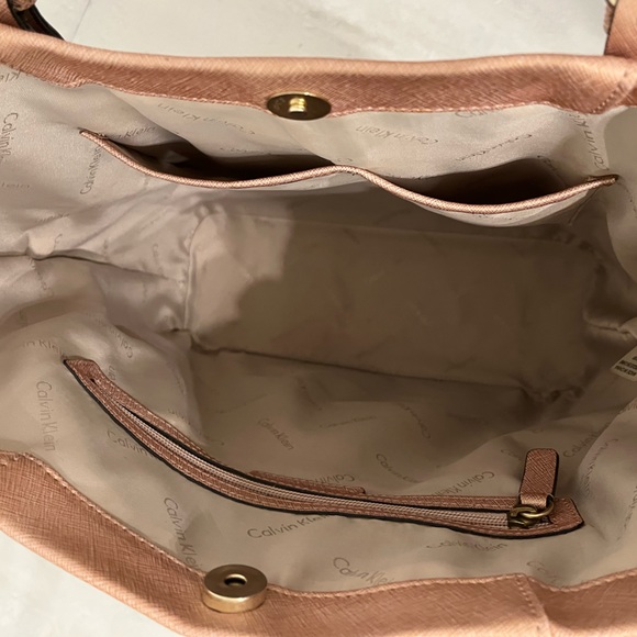 Calvin Klein Shoulder Bag Purse - Picture 9 of 9